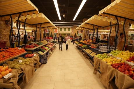 Farmers' Market for environmentally friendly products opens every Saturday in Mall Varna