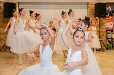 The Old New Year Comes with a Russian Classic and Ballet Elegance