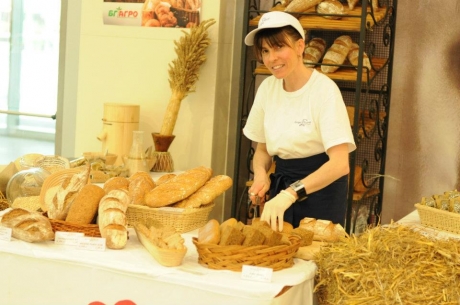 Minerals from Rhodope Mountains for water treatment, spelt bread and golden root from the Ural – hits on the Health and Beauty Festival in Varna